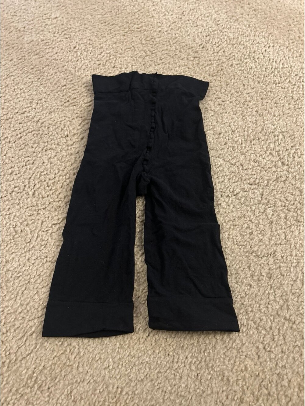C593 body contouring shorts hi top black small